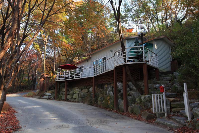 Hwangto Green Village Pension Yongin Esterno foto