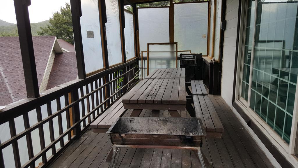 Hwangto Green Village Pension Yongin Esterno foto
