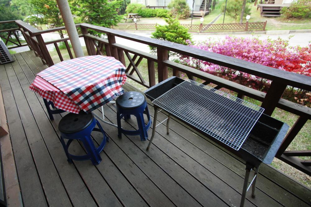 Hwangto Green Village Pension Yongin Esterno foto