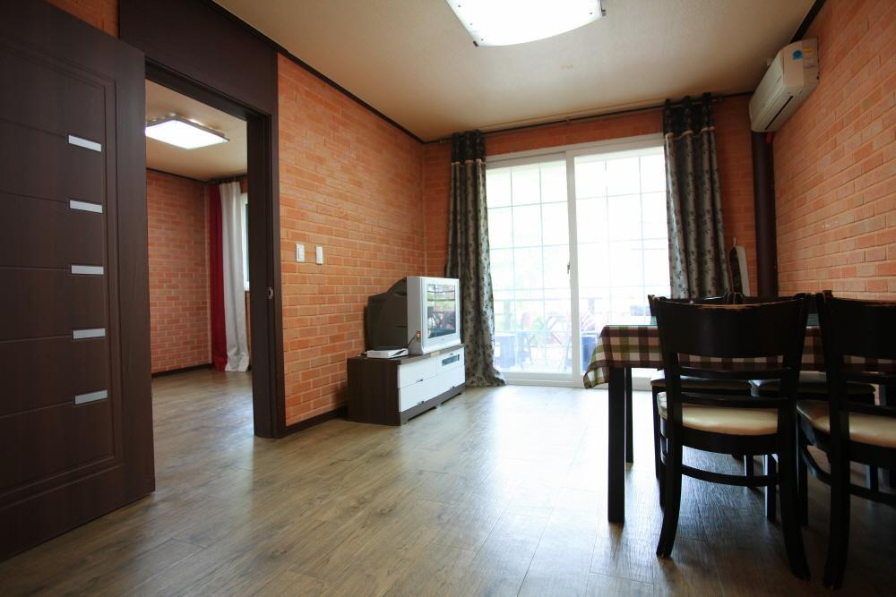 Hwangto Green Village Pension Yongin Esterno foto